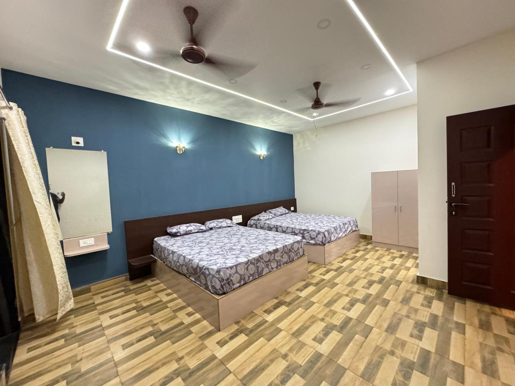 The Glasswater By The Backwater Homestay Kalyanpur Bagian luar foto